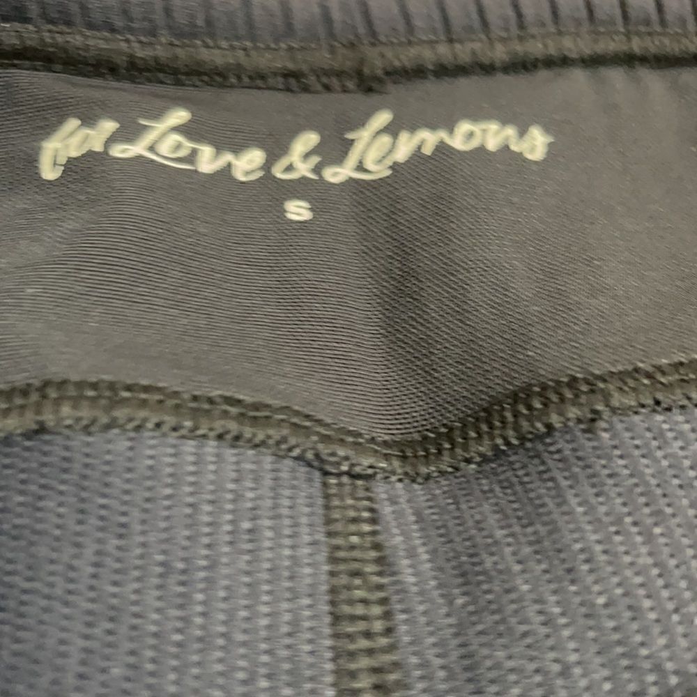 For love and lemons leggings Womens size small black active high waisted New - Picture 4 of 8